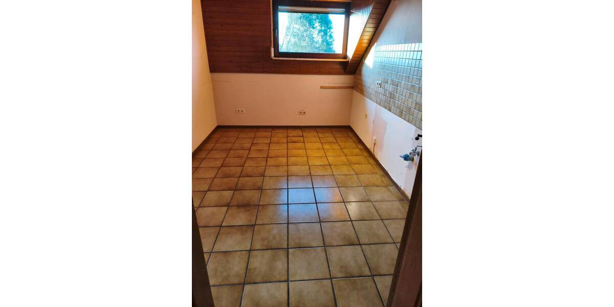Dachgeschoßwohnung Saarburg - 3 Zimmer, 88 m&sup2;, 690&euro; | Angebot:24778290