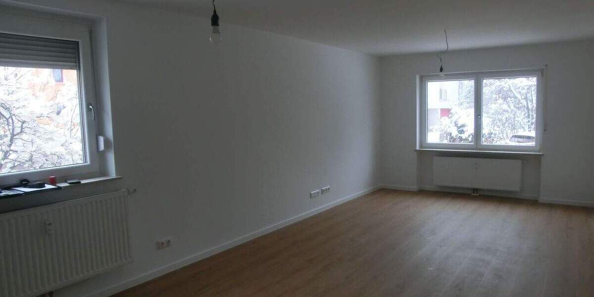 Etagenwohnung Niederwerrn - 3 Zimmer, 82 m&sup2;, 660&euro; | Angebot:24696276