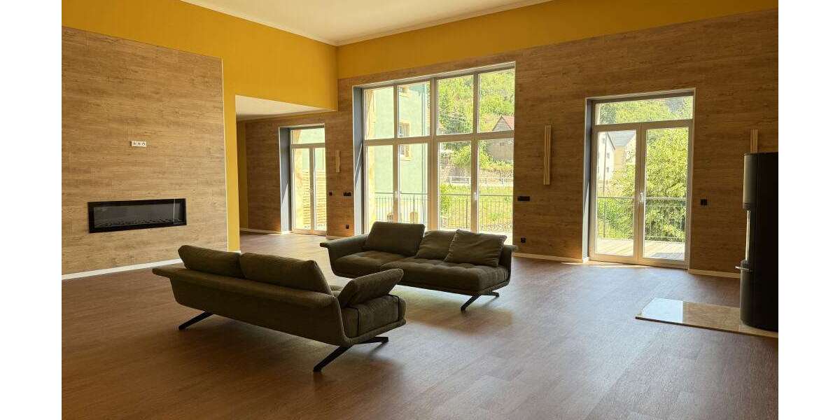 Wohnung zum Mieten in Diesbar-Seußlitz 2.050 € 265 m² 5 zimmer