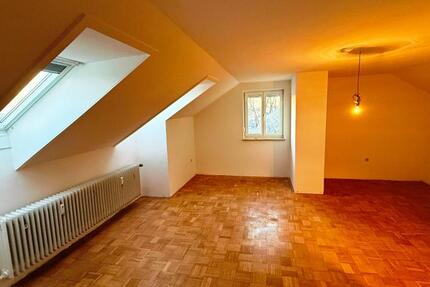 Geschmackvolle, renovierte DG-Whg mit 1,5 Räumen und Einbauküche 1.5 zimmer