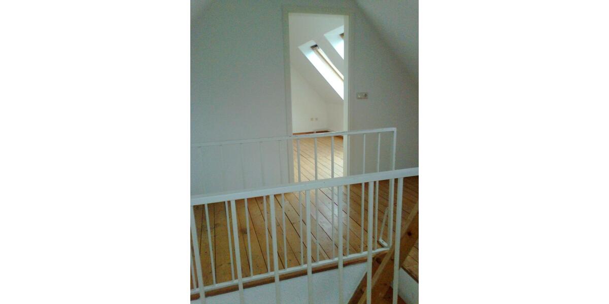 Dachgeschoßwohnung Lübtheen - 3 Zimmer, 75 m&sup2;, 480&euro; | Angebot:26463574
