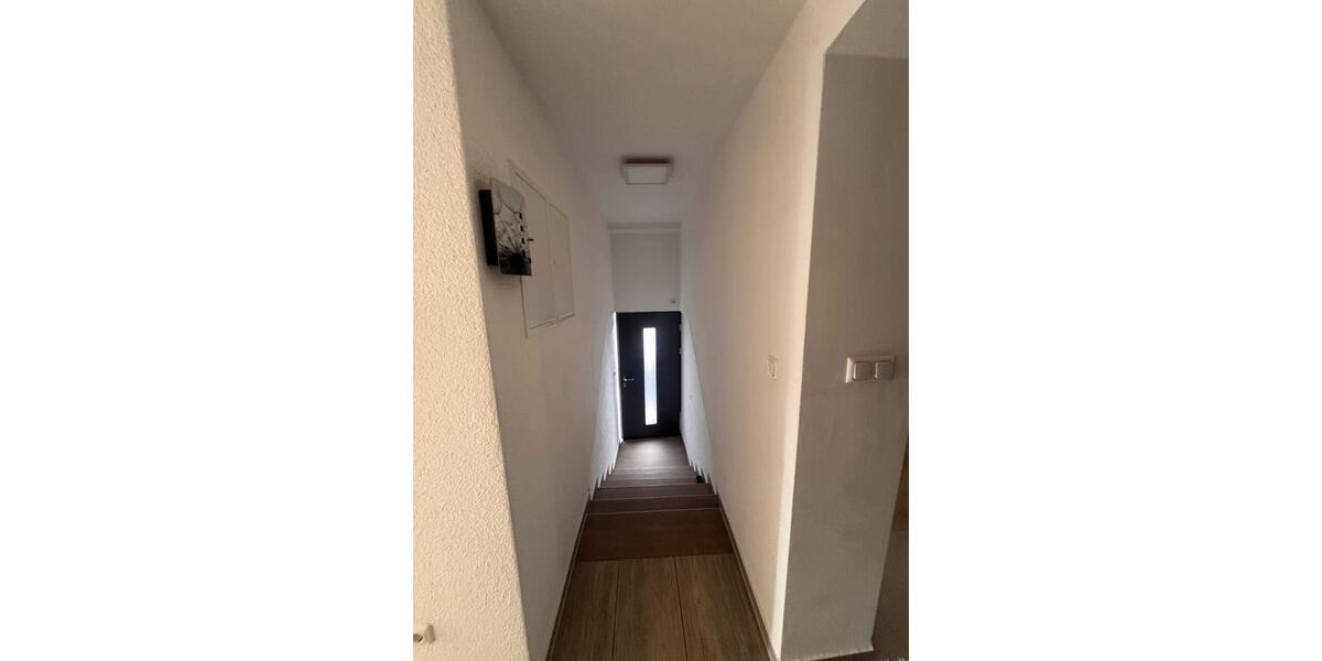 Etagenwohnung Büdingen - 4.5 Zimmer, 104 m&sup2;, 1.400&euro; | Angebot:26102444