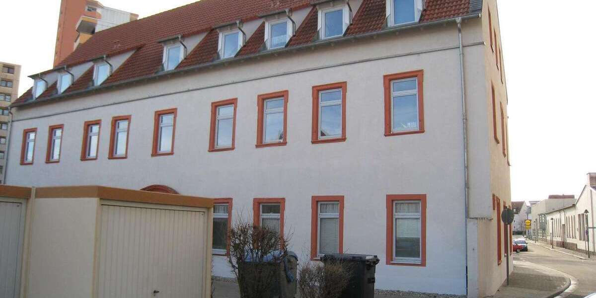 Etagenwohnung Worms Worms-Zentrum - 2 Zimmer, 82 m&sup2;, 650&euro; | Angebot:25350759