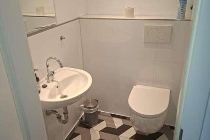 Gewerbeobjekt Düsseldorf Stadtbezirk 7 - 650&euro; | Angebot:27032214