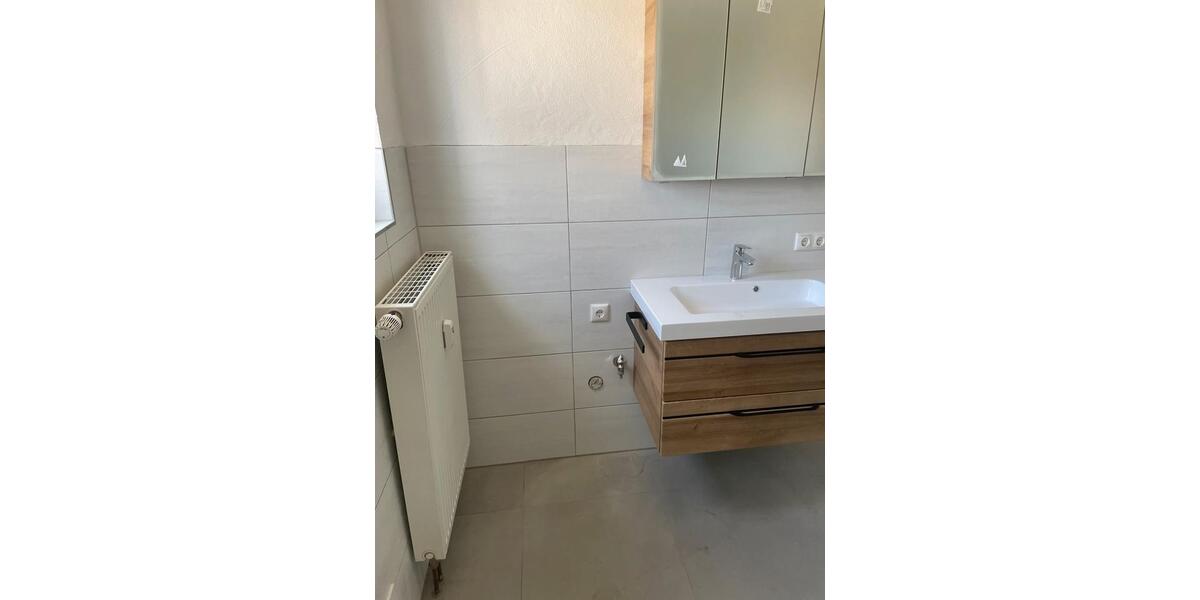Erdgeschoßwohnung Kirchenthumbach - 2 Zimmer, 65 m&sup2;, 690&euro; | Angebot:26313111