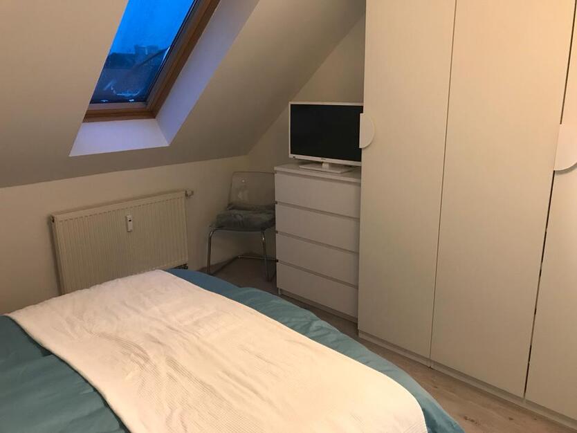 Stilvolle möblierte 2 Zi. Maisonette inkl. NK zimmer