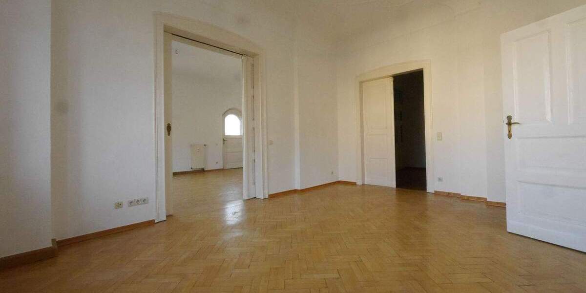 Etagenwohnung Weimar Westvorstadt - 3 Zimmer, 103 m&sup2;, 855&euro; | Angebot:25769249