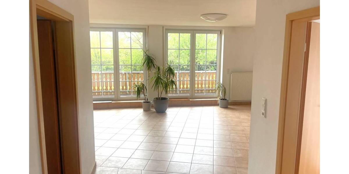 Etagenwohnung Monsheim - 3 Zimmer, 103 m&sup2;, 1.100&euro; | Angebot:26556658