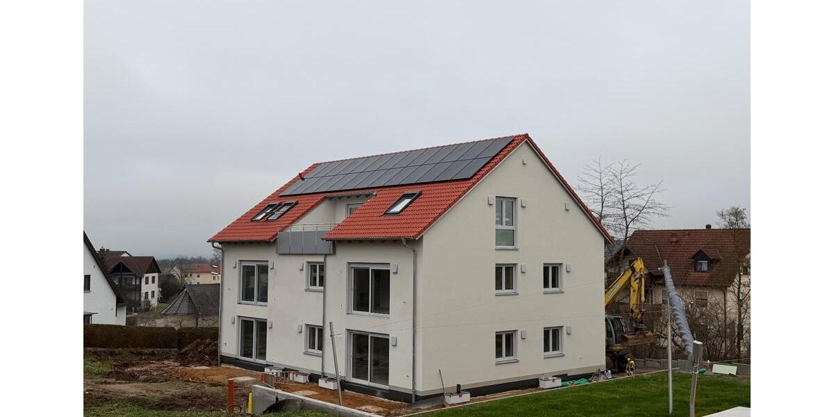 4 Zimmer DG Wohnung Neubau Erstbezug Hilpoltstein - Solar 4 zimmer