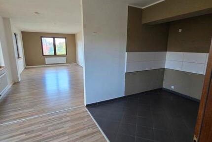 Schicke 3-Zi.-Whg. in direkter Nähe zum Benrather Schloss zimmer