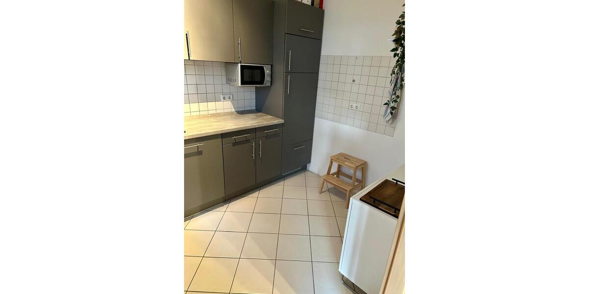 Schöne, helle 3-Zimmer-Wohnung mit Garten in zentraler Lage 3 zimmer