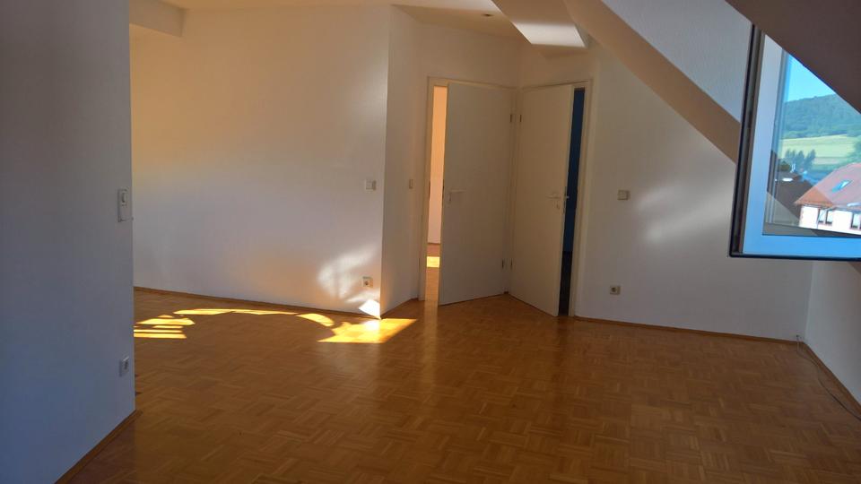 Dachgeschoßwohnung Laufach - 3 Zimmer, 60 m&sup2;, 500&euro; | Angebot:26496174