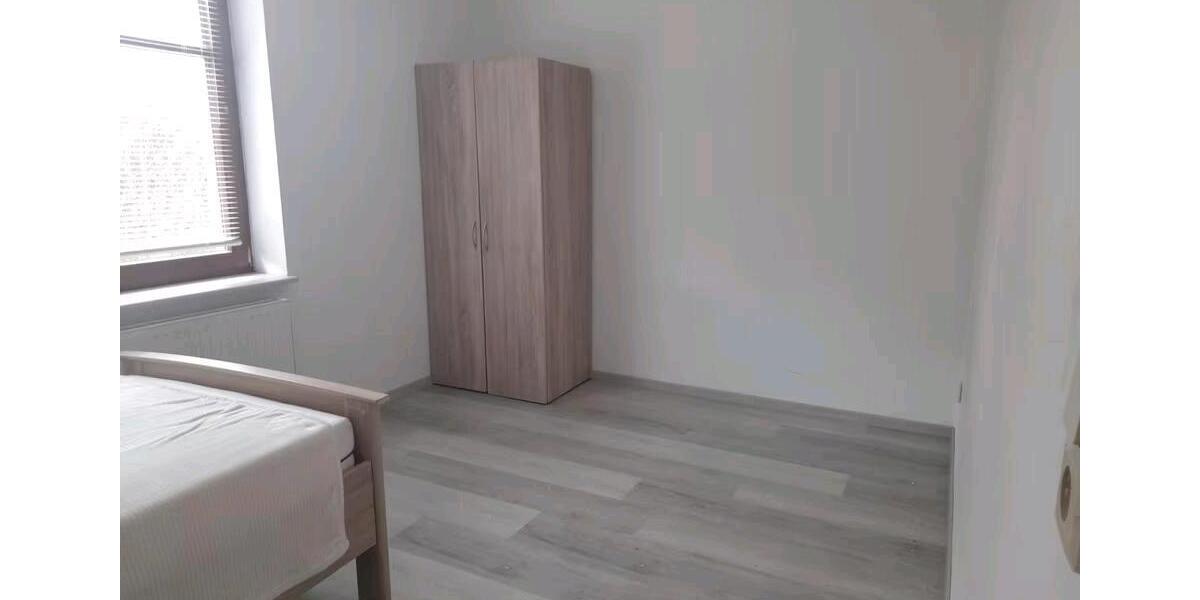 Erdgeschoßwohnung Papenburg - 1 Zimmer, 13 m&sup2;, 290&euro; | Angebot:24562242