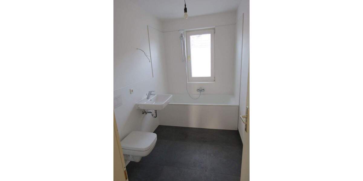 Etagenwohnung Falkensee - 3 Zimmer, 76 m&sup2;, 1.216&euro; | Angebot:25666871