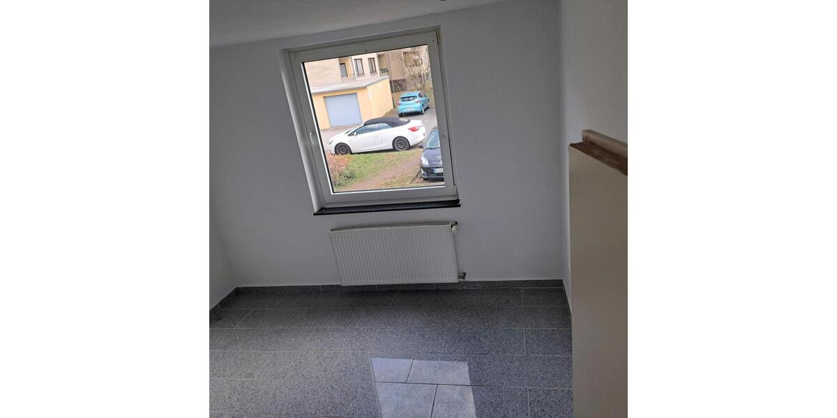 Erdgeschoßwohnung Garbsen - 3 Zimmer, 70 m&sup2;, 833&euro; | Angebot:26089525