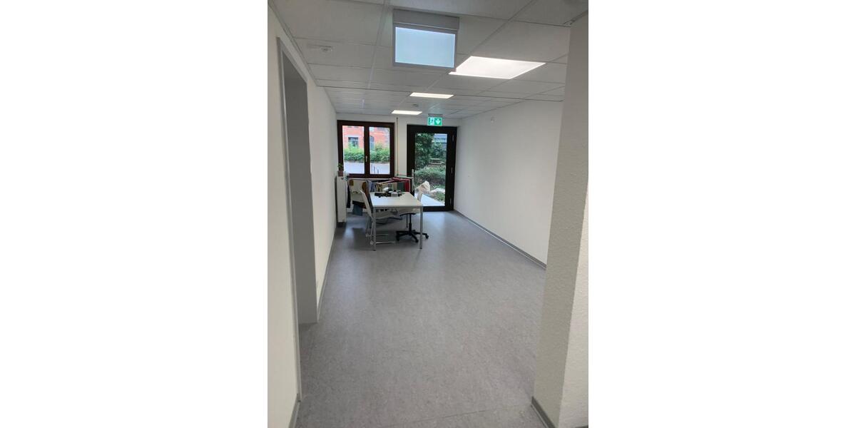 Wohnen auf Zeit Fulda - 1 Zimmer, 16 m&sup2;, 350&euro; | Angebot:25208914