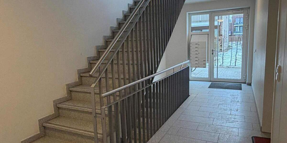 Etagenwohnung Wedel - 3 Zimmer, 93 m&sup2;, 1.650&euro; | Angebot:24992348