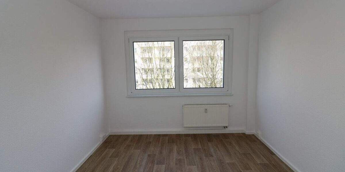 Etagenwohnung Freiberg - 3 Zimmer, 66 m&sup2;, 469&euro; | Angebot:25899902