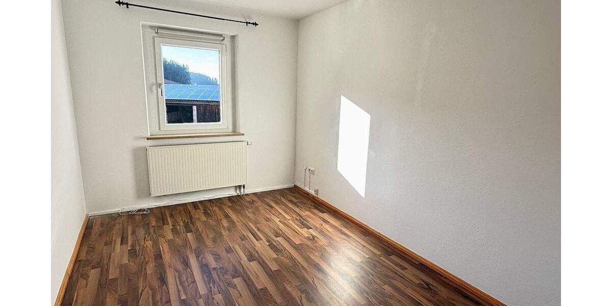 Etagenwohnung Lichtenau Fischbach - 5 Zimmer, 123 m&sup2;, 900&euro; | Angebot:24676947