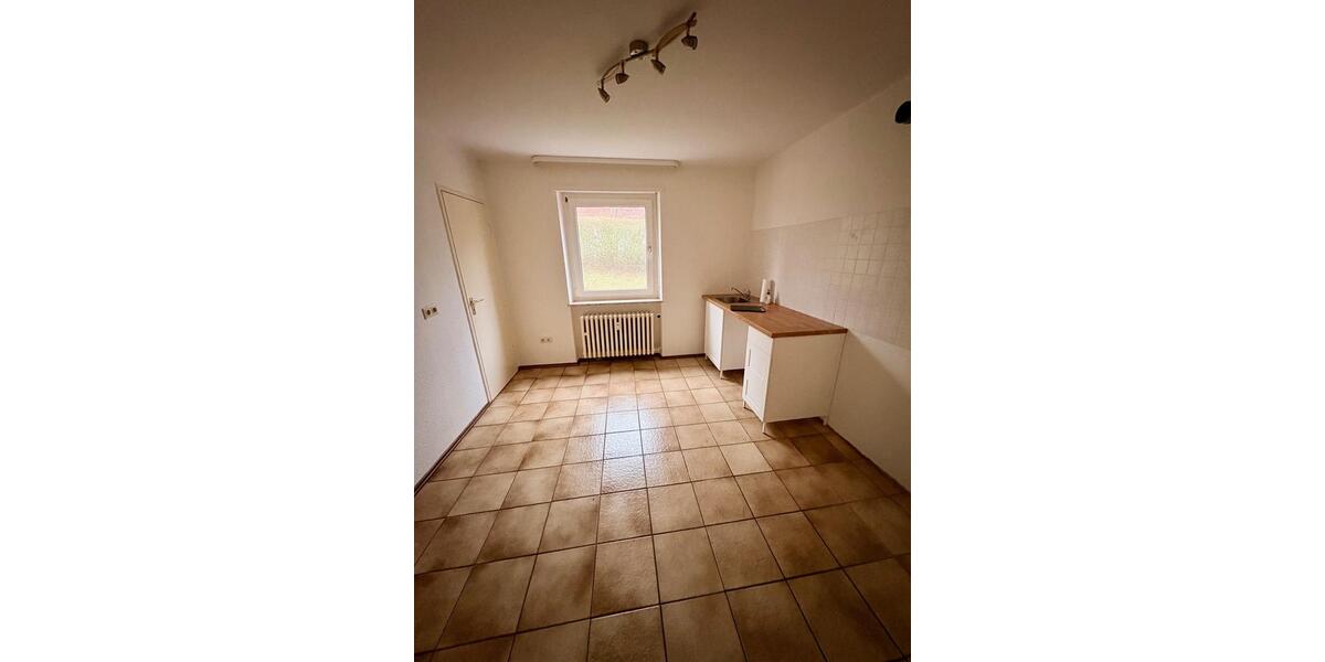 Erdgeschoßwohnung Zweibrücken - 4 Zimmer, 120 m&sup2;, 700&euro; | Angebot:24701667