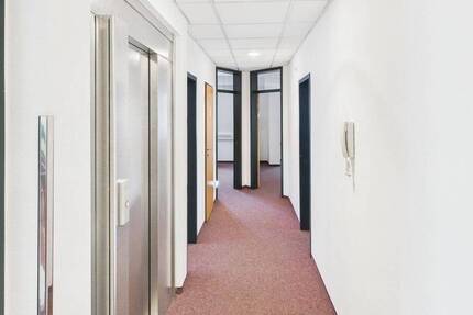 Gewerbeobjekt Eisenach - 5 Zimmer, 122 m&sup2;, 780&euro; | Angebot:25738085