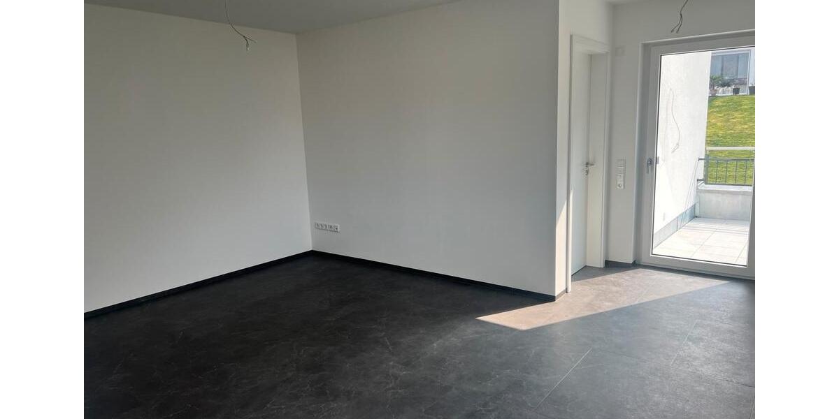 Etagenwohnung Lohr am Main - 3 Zimmer, 100 m&sup2;, 1.250&euro; | Angebot:25824628