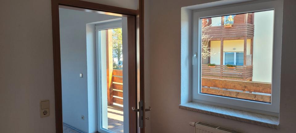 Etagenwohnung Schirgiswalde-Kirschau Kirschau - 1 Zimmer, 40 m&sup2;, 240&euro; | Angebot:26664074