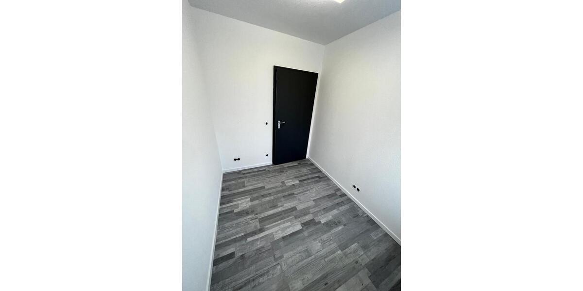 Etagenwohnung Wilnsdorf - 6 Zimmer, 120 m&sup2;, 1.150&euro; | Angebot:25882213