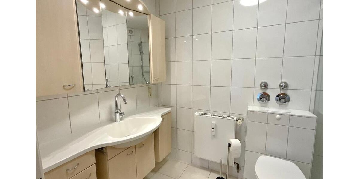 Erdgeschoßwohnung Bad Pyrmont - 2 Zimmer, 59 m&sup2;, 610&euro; | Angebot:24638732