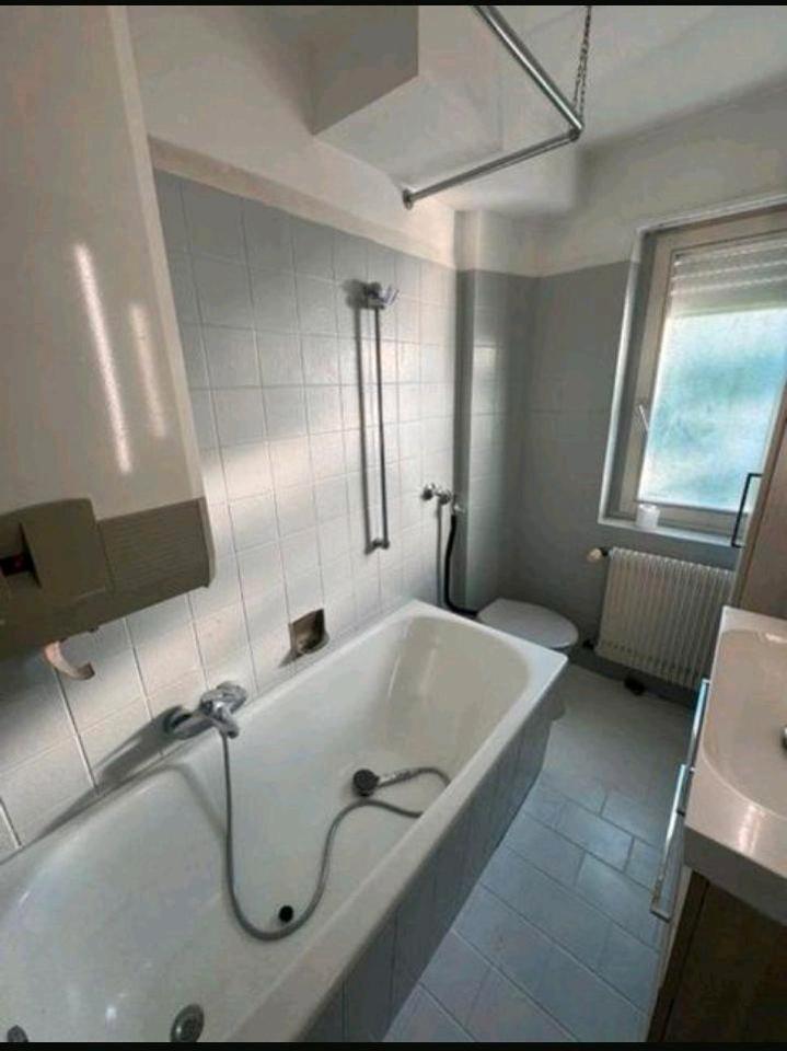 Helles Zimmer in 3er WG zimmer