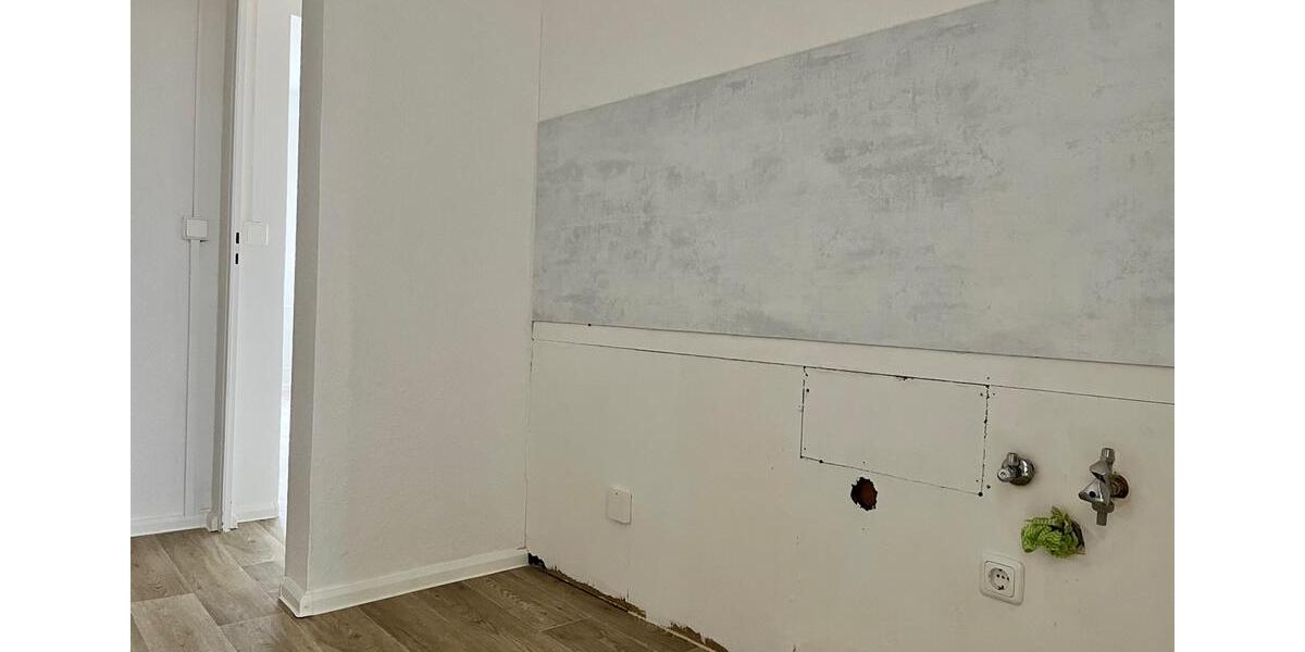 3-Raum-Wohnung, ca. 68 m² – saniert, mit Balkon 3 zimmer