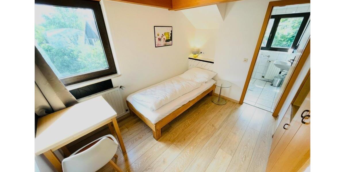 Wohnen auf Zeit Bad Rappenau - 1 Zimmer, 12 m&sup2;, 99&euro; | Angebot:25809150