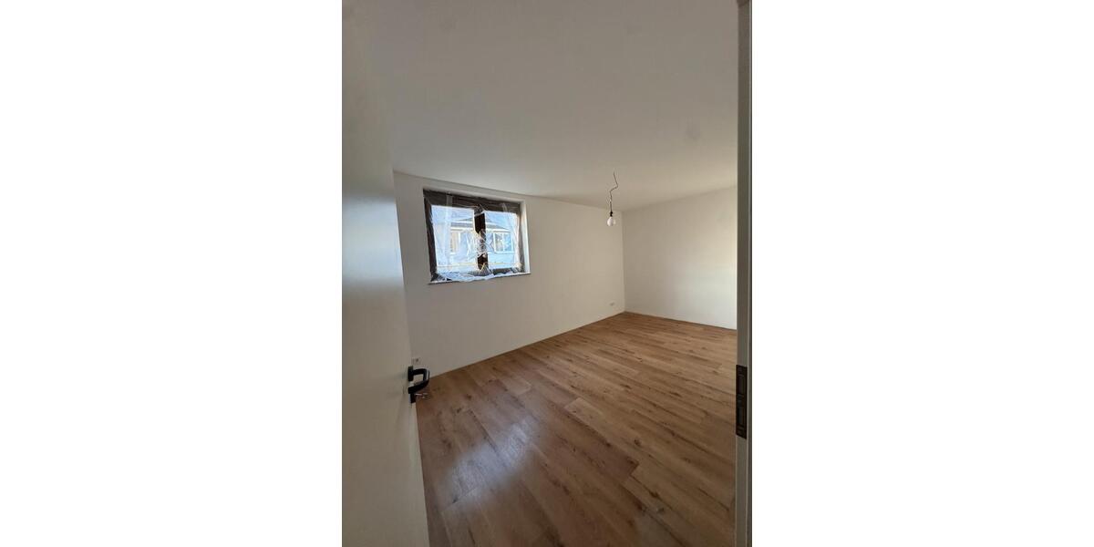 Erdgeschoßwohnung Grafenau - 4 Zimmer, 115 m&sup2;, 1.500&euro; | Angebot:24386431