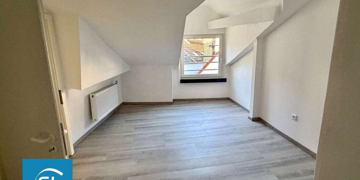 Etagenwohnung Lambrecht - 3.5 Zimmer, 97 m&sup2;, 750&euro; | Angebot:24771216