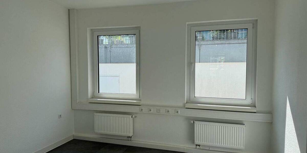 Gewerbeobjekt Kassel Mitte - 4 Zimmer, 164 m&sup2;, 1.480&euro; | Angebot:26733290