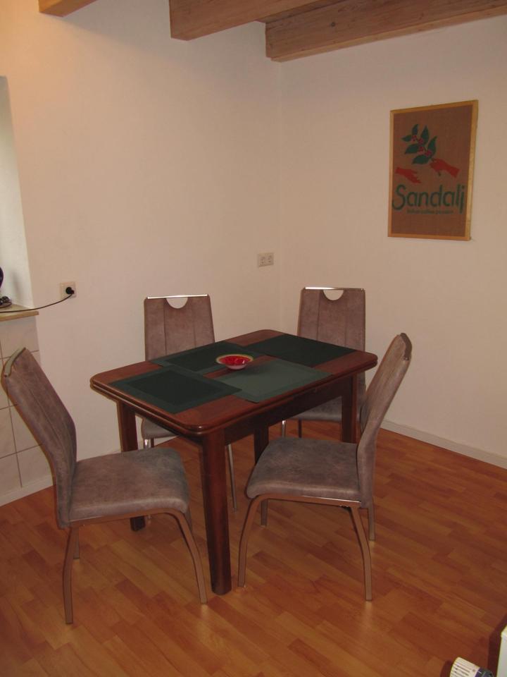 Sachsenheim Hohenhaslach 2,5 Zimmer kpl. möbliert