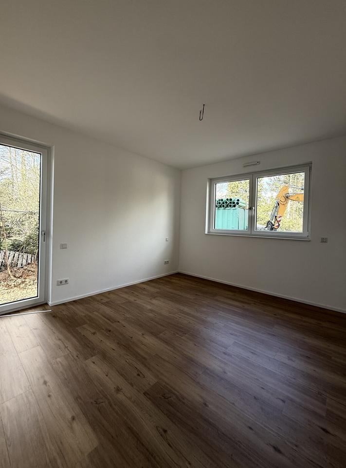 Bezugsfertige Wohnung - Einfach Möbel rein und Füße hoch! zimmer