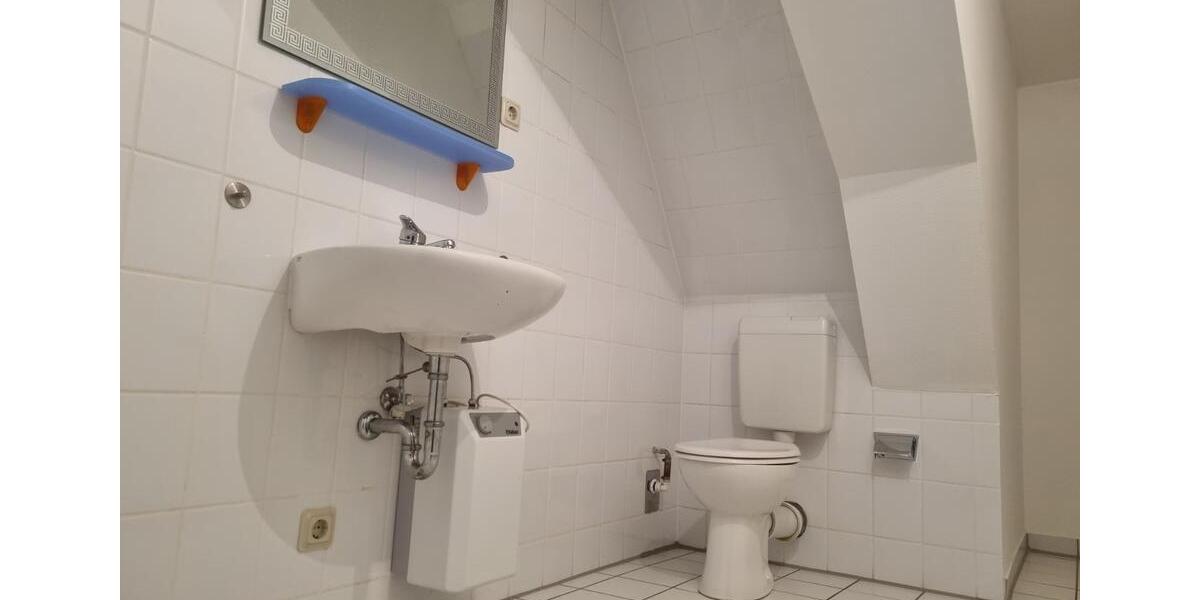 Dachgeschoßwohnung Halberstadt - 4 Zimmer, 117 m&sup2;, 699&euro; | Angebot:24522286