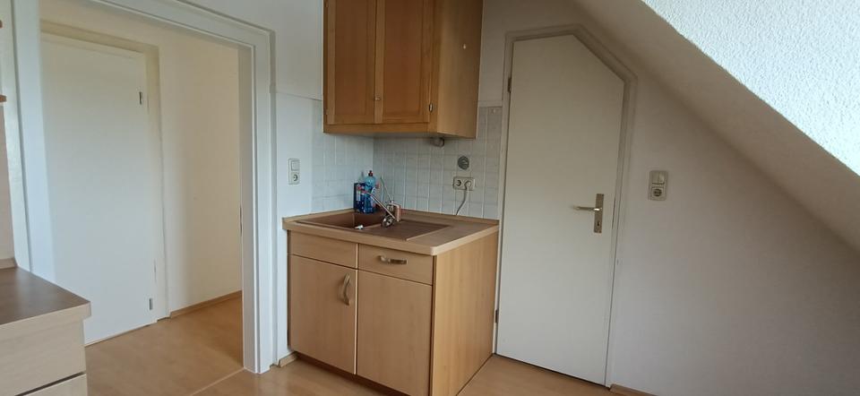 Dachgeschoßwohnung Mühlhausen (Thüringen) - 3 Zimmer, 60 m&sup2;, 415&euro; | Angebot:25321925