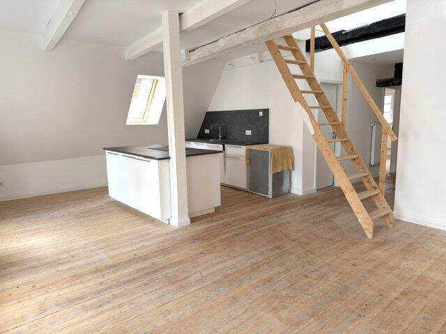Etagenwohnung Güstrow - 4 Zimmer, 90 m&sup2;, 855&euro; | Angebot:26853040