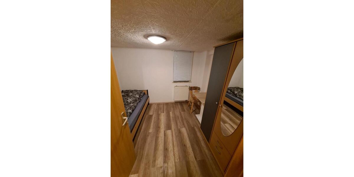 Wohnen auf Zeit Moosthenning - 1 Zimmer, 15 m&sup2;, 280&euro; | Angebot:25604565