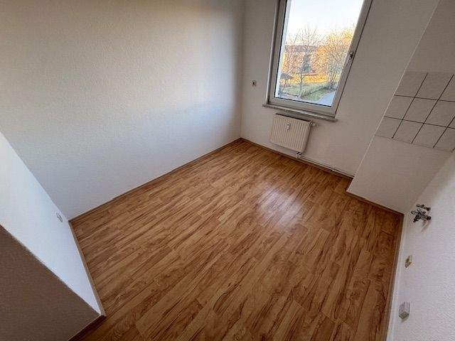 Etagenwohnung Wermsdorf - 2 Zimmer, 55 m&sup2;, 359&euro; | Angebot:24636156