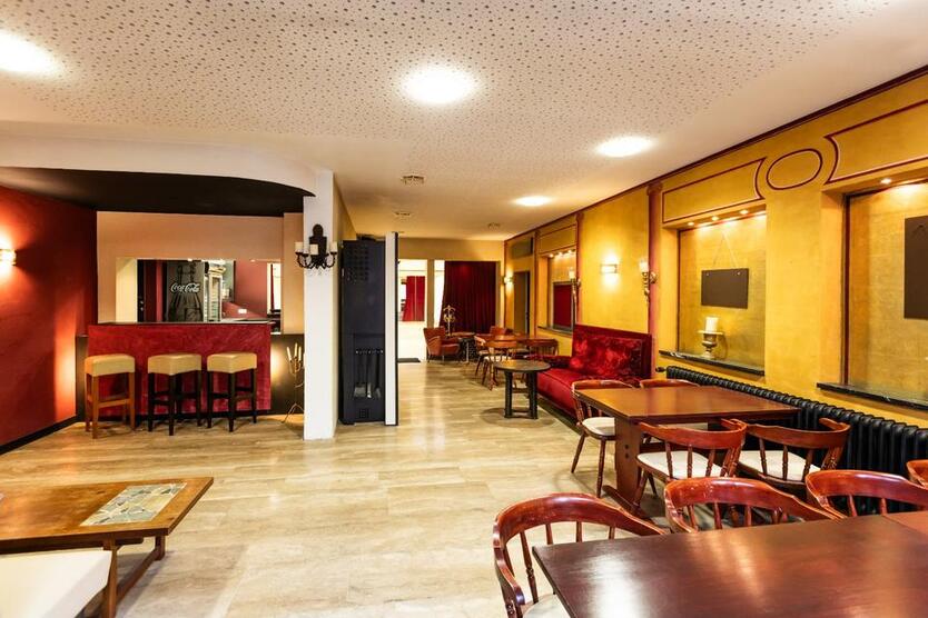 Gastronomie, Bistro, Bar, Café, Lounge, Tanzschule, Seminar