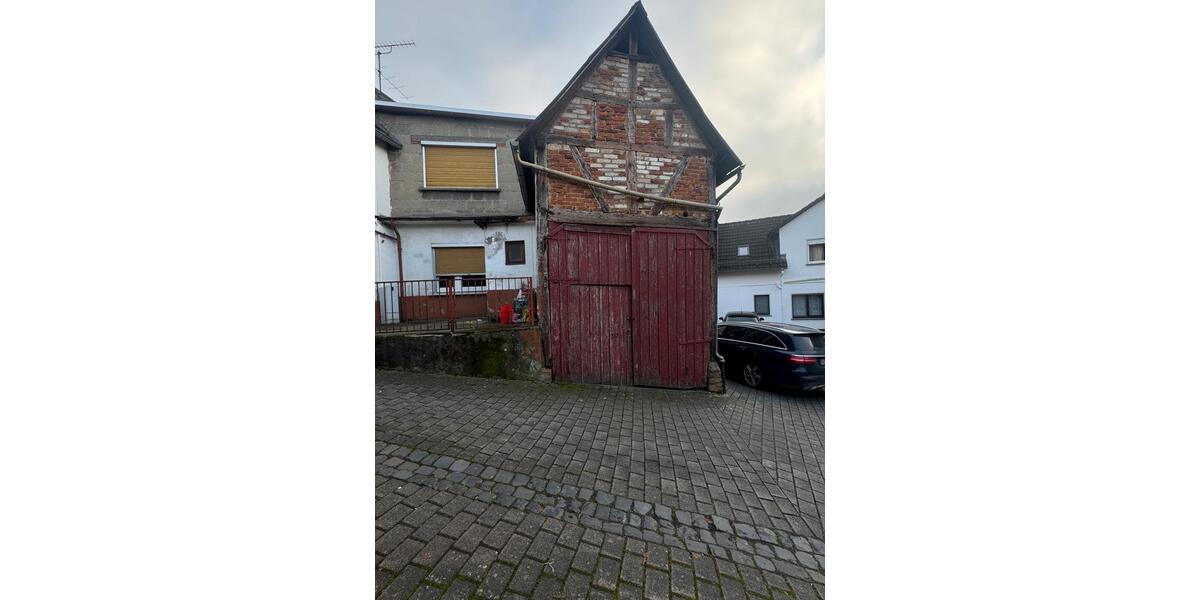 Haus zur Miete in Biskirchen inkl. großer Scheune & Stellplatz 1 zimmer