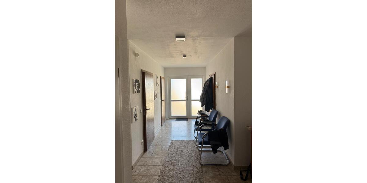 Erdgeschoßwohnung Petershagen - 3 Zimmer, 120 m&sup2;, 660&euro; | Angebot:26048913