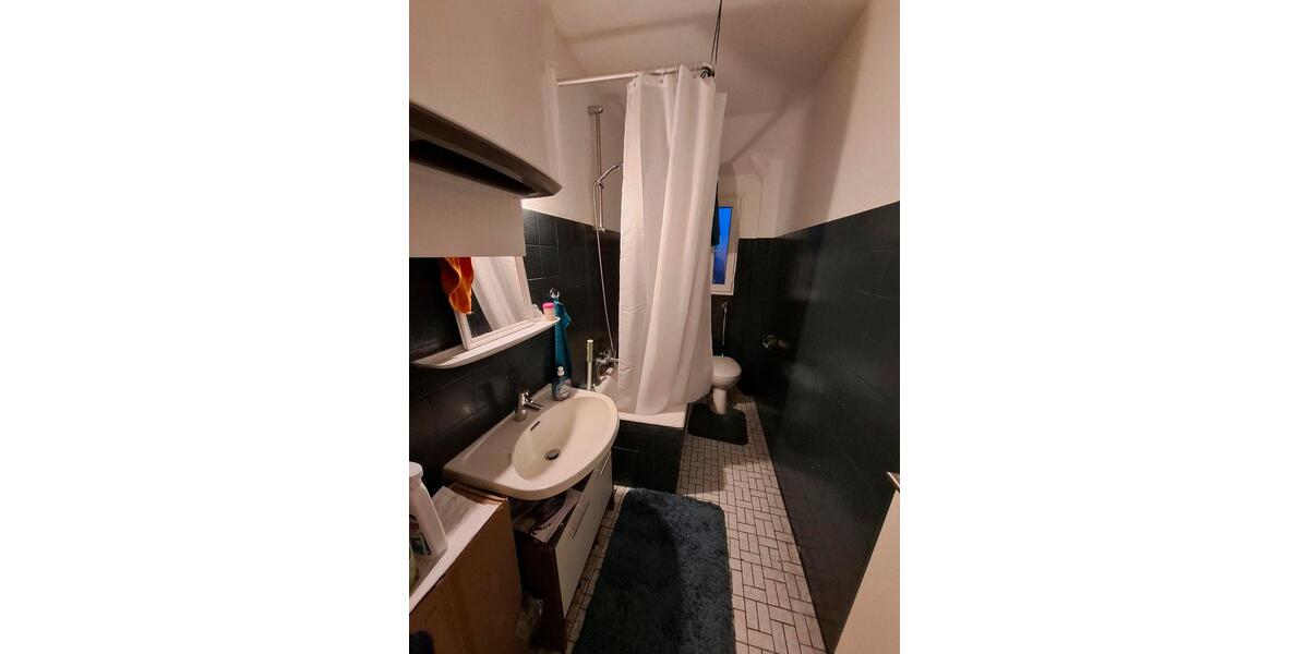 Wohnen auf Zeit Villingen-Schwenningen Schwenningen - 1 Zimmer, 12 m&sup2;, 400&euro; | Angebot:24822180