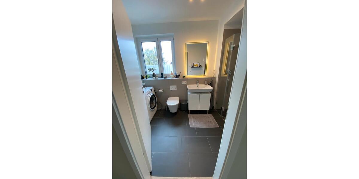Dachgeschoßwohnung Uetersen - 3 Zimmer, 83 m&sup2;, 1.320&euro; | Angebot:26690586