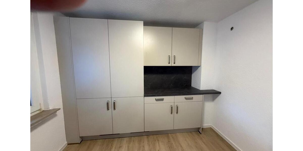 Wohnen auf Zeit Oldenburg Bloherfelde - 9 Zimmer, 18 m&sup2;, 400&euro; | Angebot:26635722