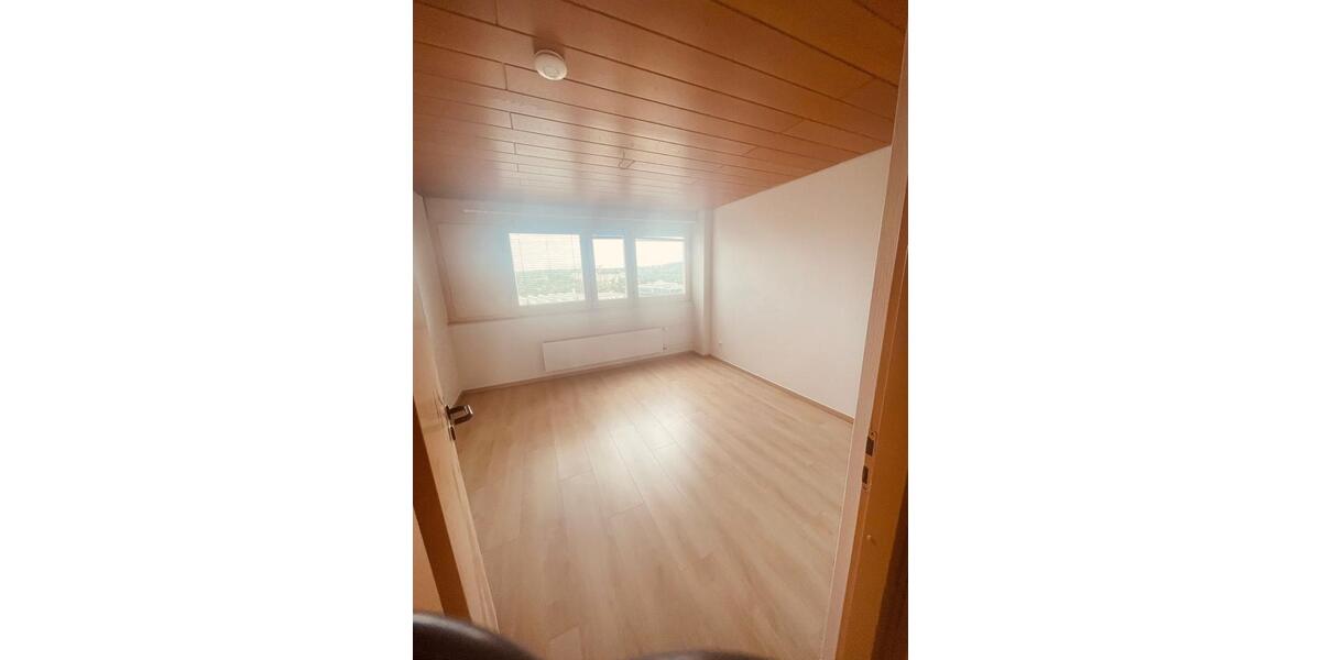 Etagenwohnung Böblingen Dagersheim - 2 Zimmer, 60 m&sup2;, 1.000&euro; | Angebot:26658398