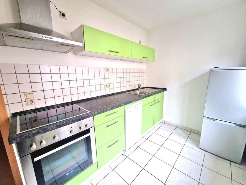 Helle 2-Zimmer-Wohnung mit Einbauküche und Balkon auf dem Kaßberg!